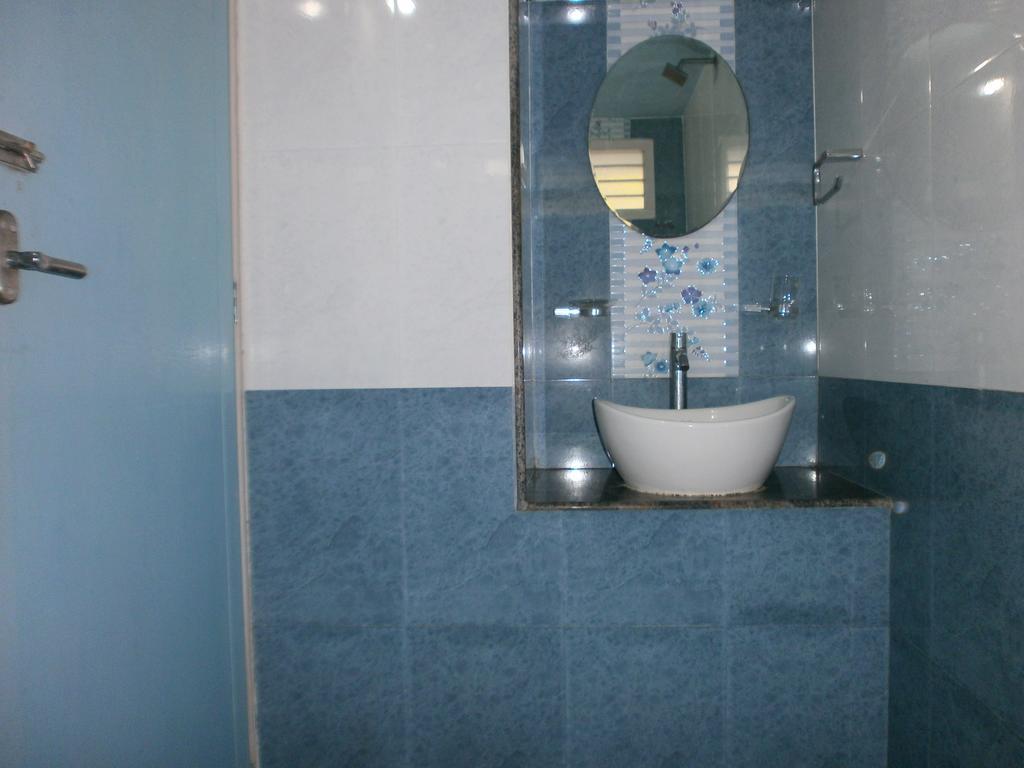 Aldos Ark * Kochi